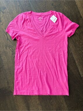 J. Crew NTW Women’s Vintage Slub 100% Cotton V-Neck Tee Vivid Pink Small